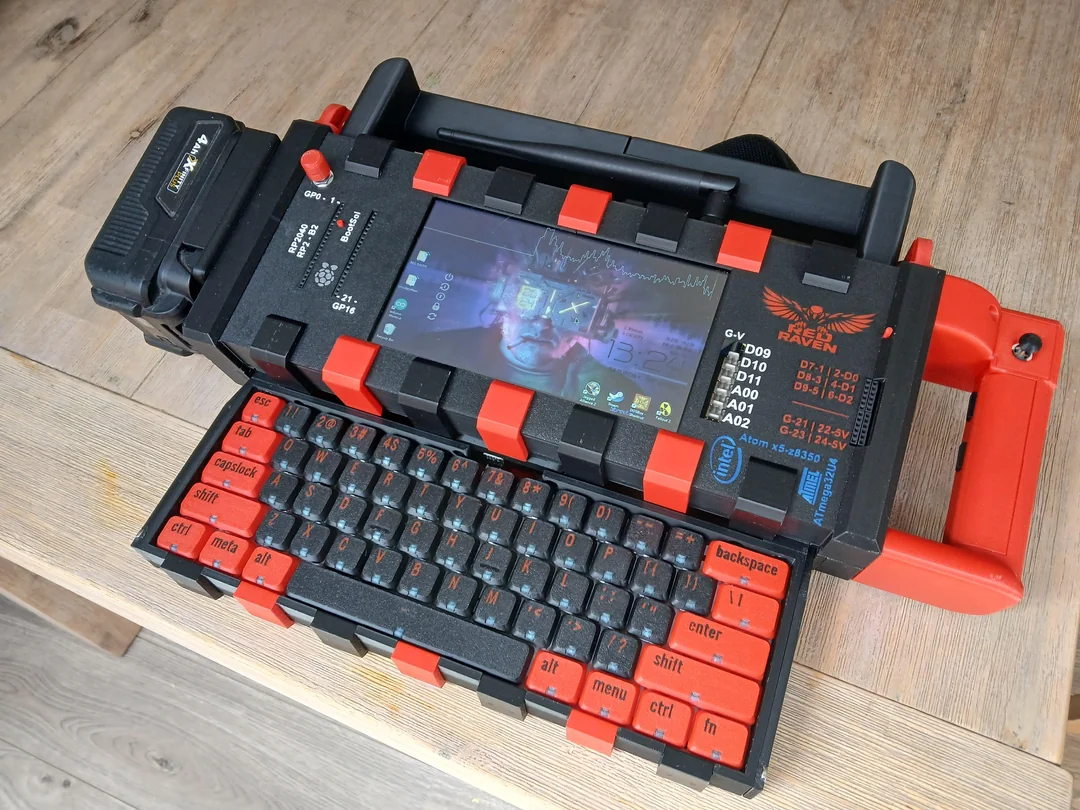 my-red-raven-cyberdeck-v0-mvy9ie0ggalh1.webp