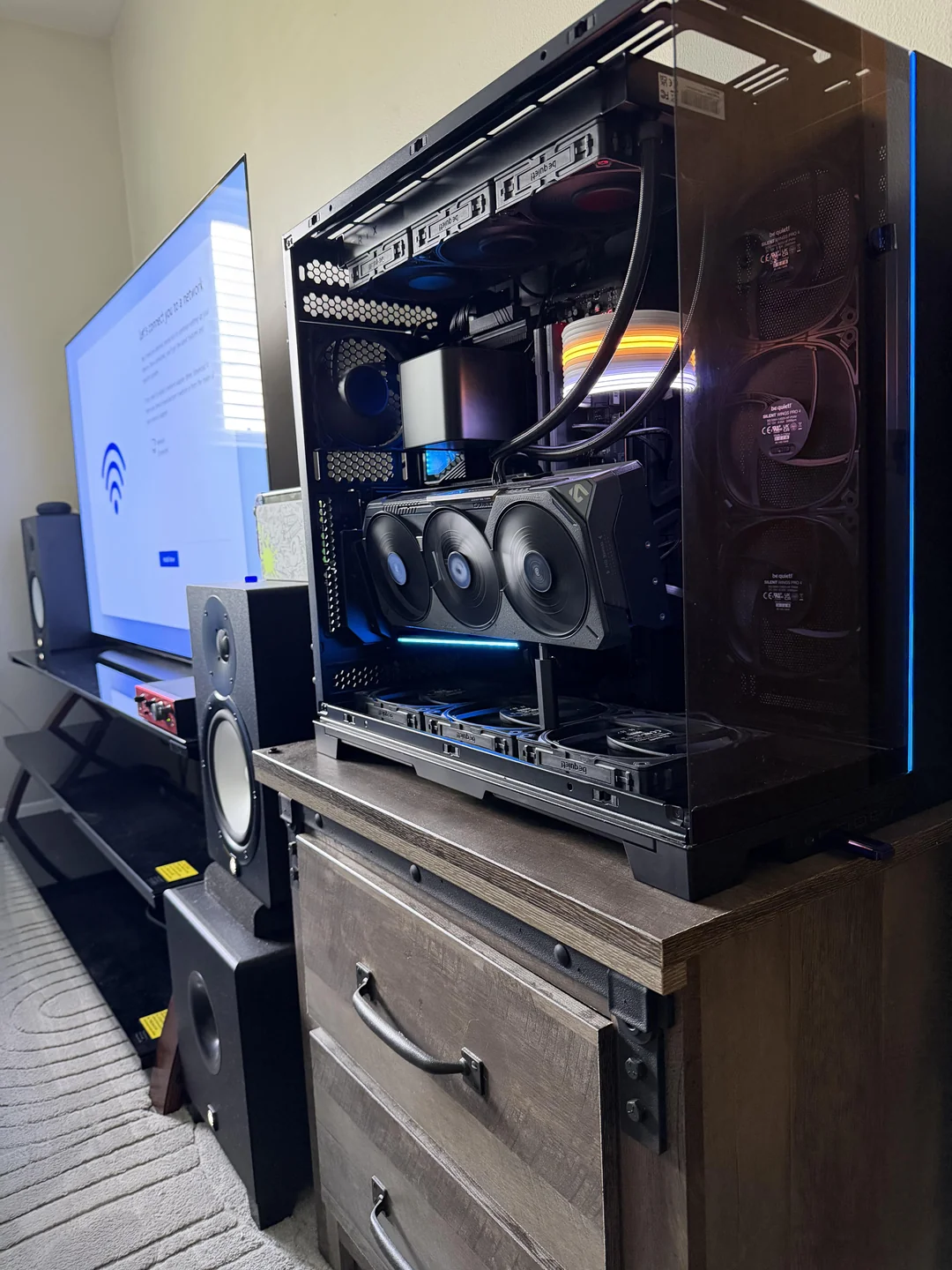 after-8hrs-i-built-my-first-pc-go-easy-on-me-v0-z3ry44rgvblh1.webp
