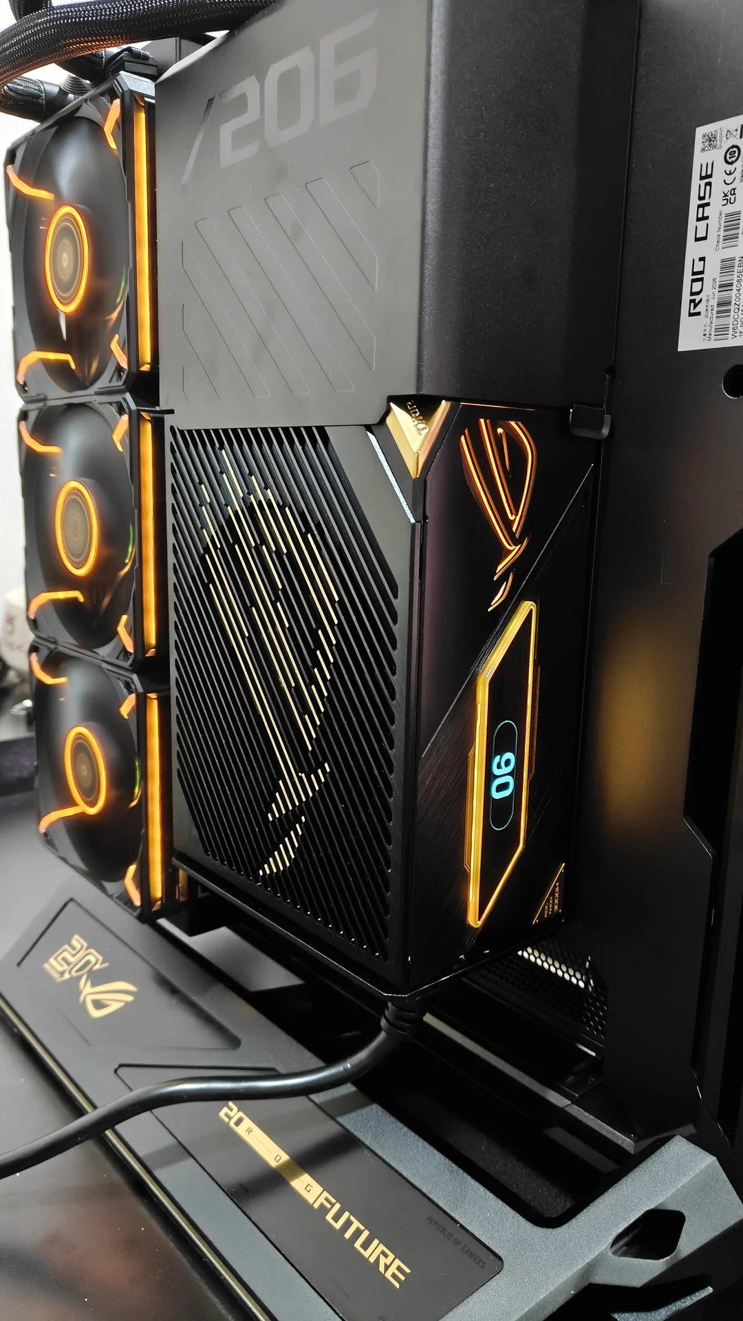 built-a-full-rog-edition-20-system-for-a-friend-so-v0-s7cbyvb22fmh1.webp