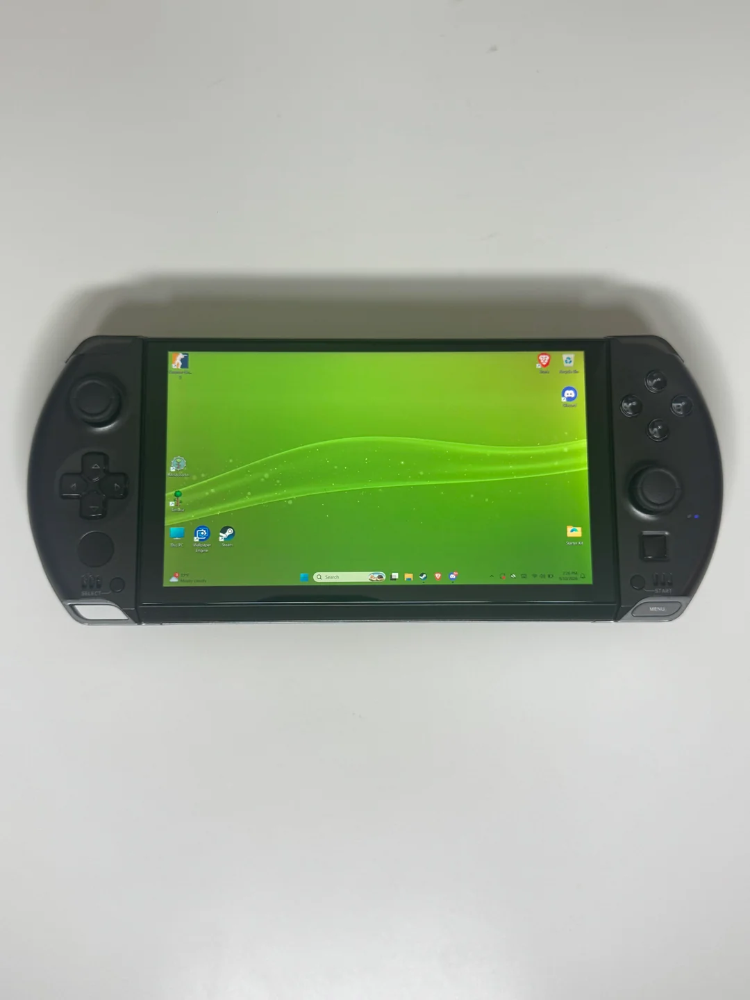 selling-gpd-win-4-8840u-32gb-ram-1tb-ssd-v0-21fo80drbyoh1.webp