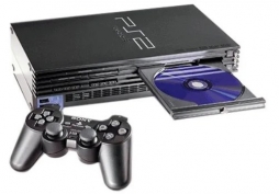 一代神机PS2正式发售24周年：累计销量超1亿5500万  2000年3月4日PS2正式发售，今天是其发售24周年