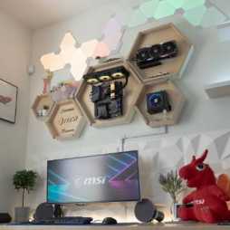 网友spaceh1ppo分享了他的壁挂式主机，看起来有点酷[哆啦A...