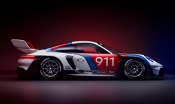 全新保时捷典藏赛车              Porsche 911 GT3 R rennsport (992)  限量 77 台 致敬保时捷的赛车运动历史
