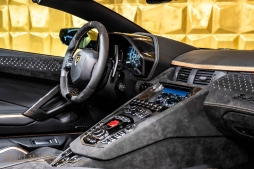 兰博基尼Aventador Ultimae，无比珍贵的自然吸气V12发动机的最后绝唱？ ​​​