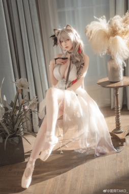 小日子老师画的黑芭蕾 正片后天发[抱一抱]
