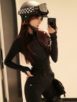 青春机车女孩