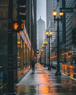 雨后的芝加哥街道 ​​​