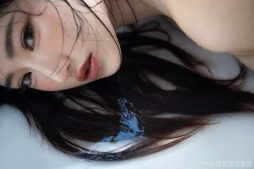 水族箱里是什么生物？