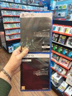 如果一个不了解的玩家，到了游戏商店看到最终幻想7两个重制，怎么知道哪个是1哪个是2，问店员吗？ ​​​