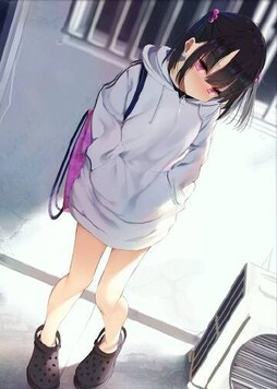 びねつ twi: eco_co3  生足クロックス