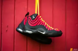 Nike KD18 “Air Bakin” 继续致敬～ ​