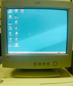 1999年的电脑，大家看看还缺啥常用软件？