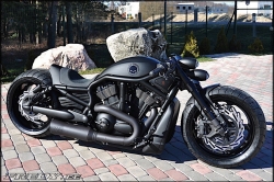 一枚机车Harley-Davidson Night Rod “Skull”[赞] ​​​