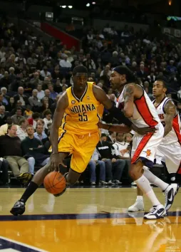 Roy Hibbert 右 ​​​